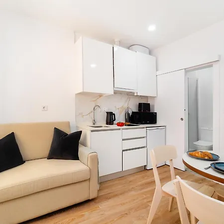 Whome Beco Flores Hideaway In Historic Lissabon