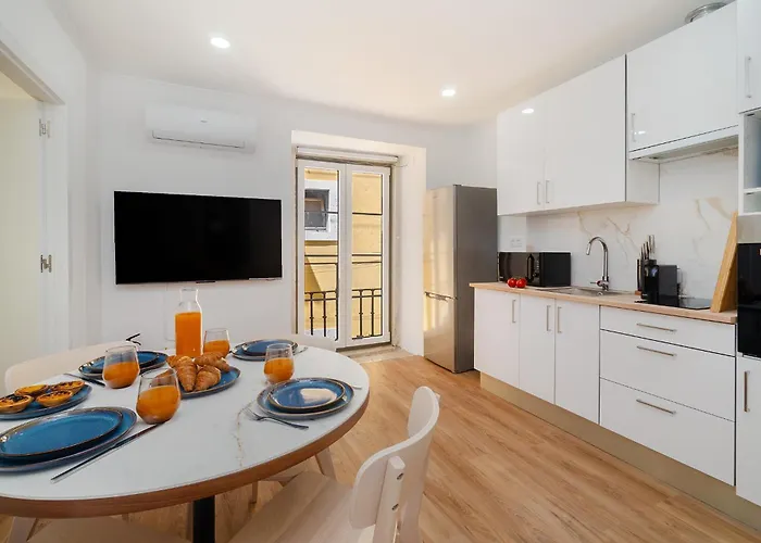 Whome Beco Flores Hideaway In Historic *