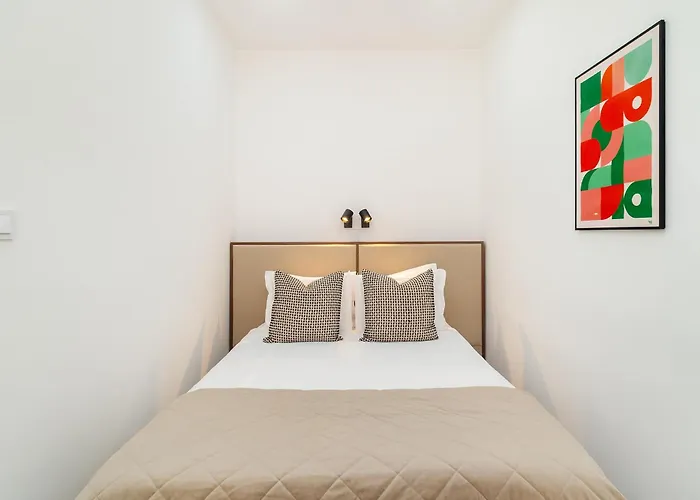 Whome Beco Flores Hideaway In Historic Διαμέρισμα Lisboa