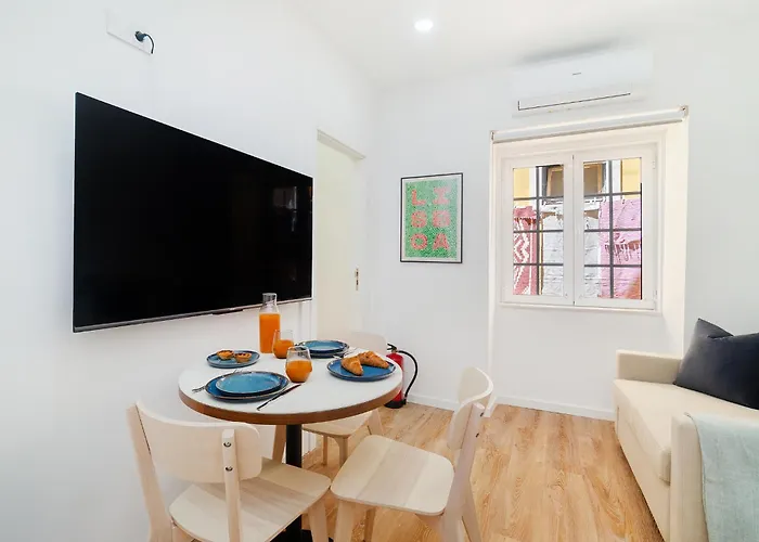 Διαμέρισμα Whome Beco Flores Hideaway In Historic