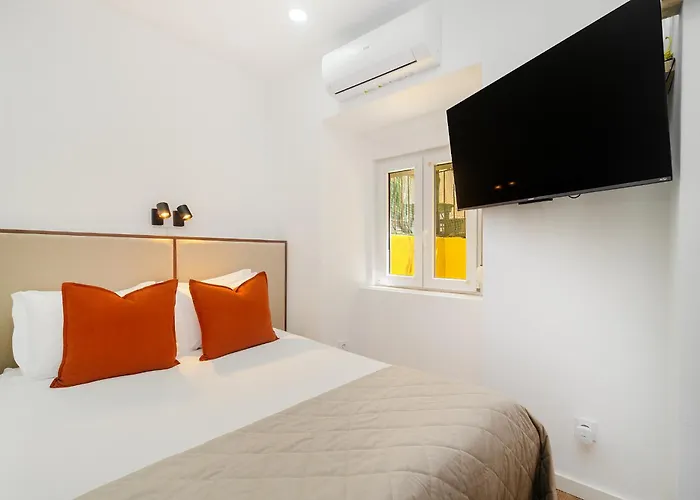 Whome Beco Flores Hideaway In Historic